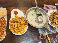 炸鱼片-雪湖煜辰鱼头老店(雪野湖店)