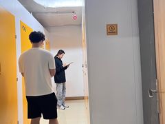 -安东易迷你自助仓储寄存仓库(杨浦店)