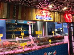 自助取餐区-日进一片海.生腌海鲜火锅.宵夜烧烤(三里屯总店)