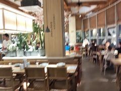 大堂-蜜桃餐厅·伴山(湖滨商业街店)