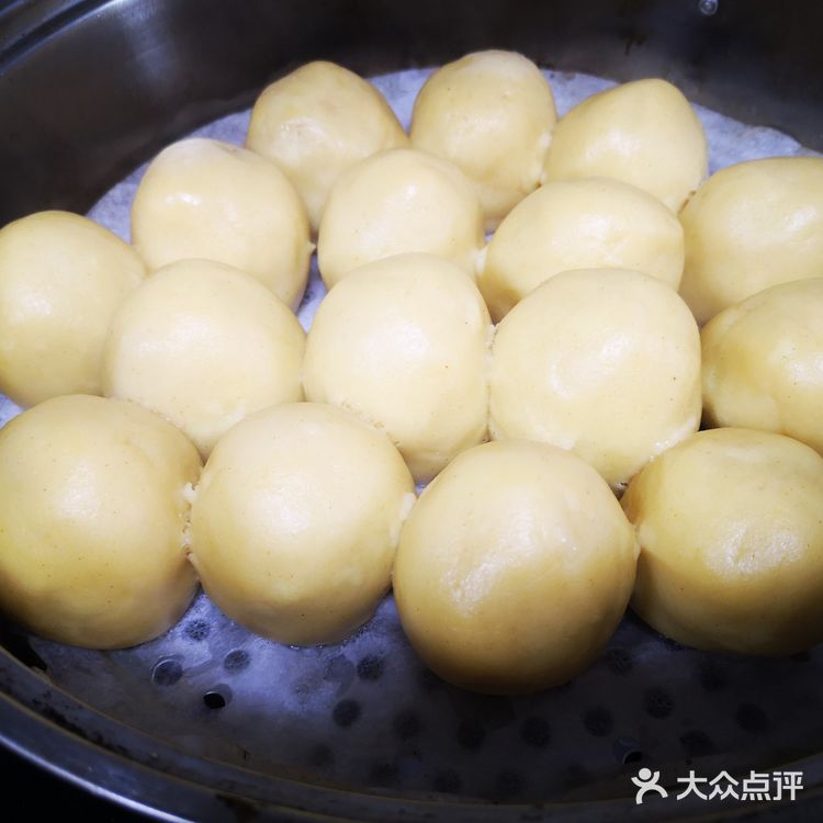 幸福的粘豆包