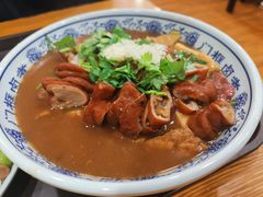 卤煮火烧-门框胡同百年卤煮(新街口店)