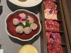 -左庭右院鲜牛肉火锅黑金店(陆家嘴中心店)