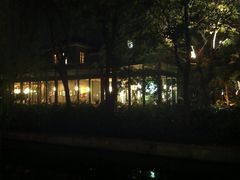 外部夜景-星巴克(西湖天地店)