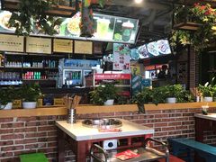 大堂-钢管厂歆瑞源油卤串串香(春熙路太古里店)