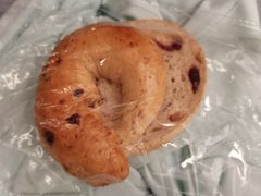 -山下面包坊(湖滨店)