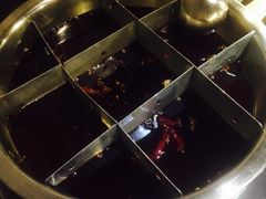 -邓莽子老火锅(中兴路总店)