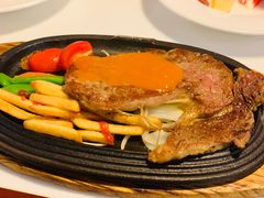 -爱丽丝牛排西餐厅(光谷步行街店)