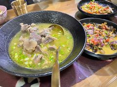 -五彩雪域藏餐馆