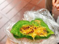 蛋黄肉松青团-沈大成(南京东路店)