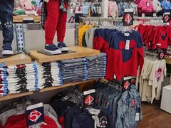 -GAP(王府井奥莱·香江小镇店)