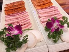 刀削厚五花-万兴佳烤肉·长白山老味道(宏泰广场店)