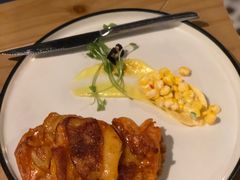 鸡肉配玉米沙拉-清真·艾美可餐厅(大悦汇店)