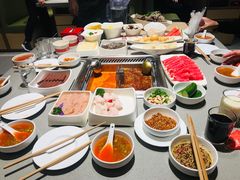 -海底捞火锅(金山百联店)