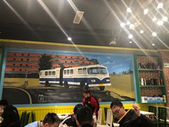 -钢管厂五区小郡肝串串香(蜀都万达店)