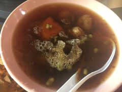 -东海岸人工湖美食村