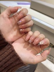 -妤见·化妆造型·美甲美睫