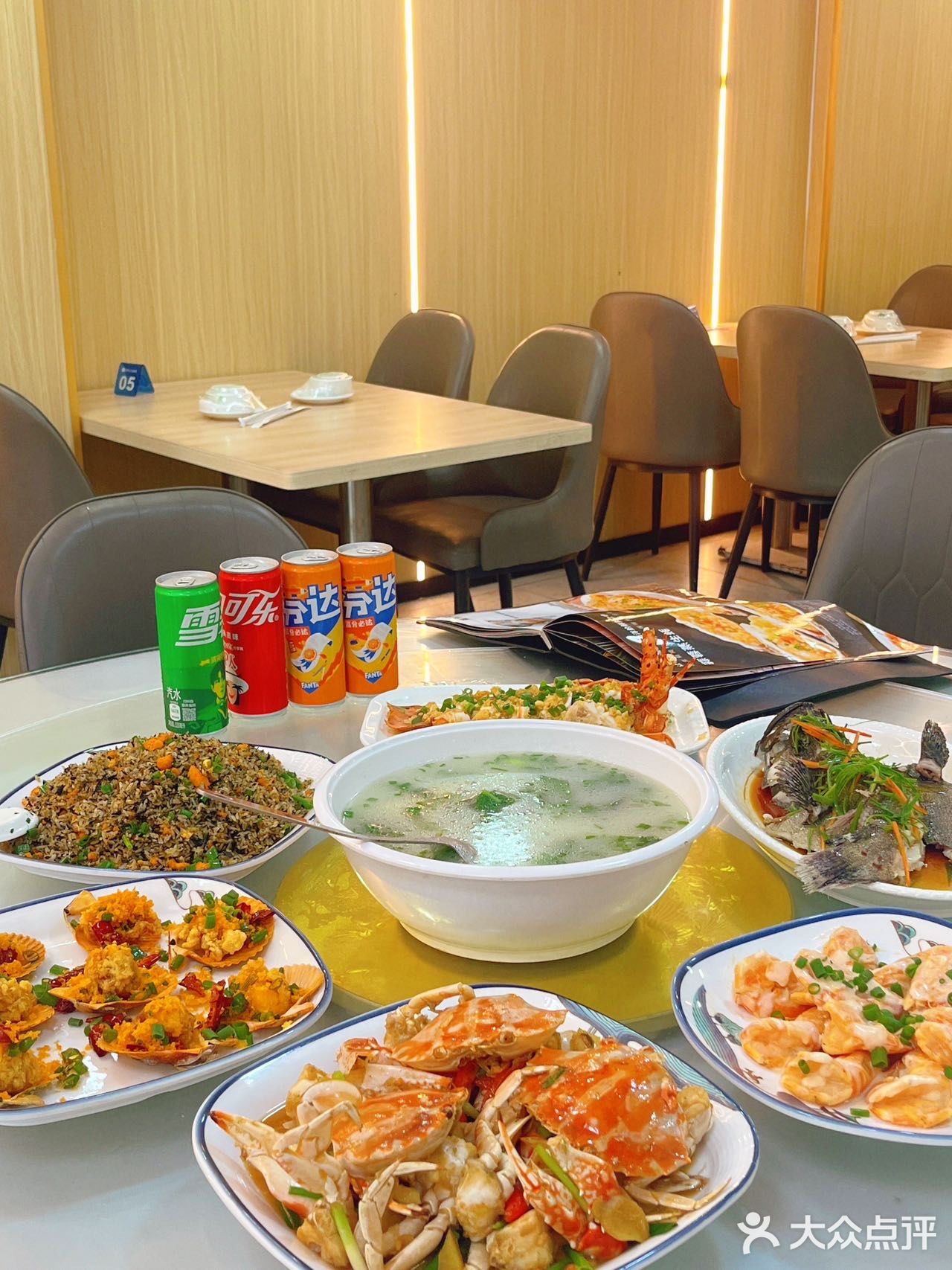 带着长辈来这家海鲜店… 被夸了一整晚 他们都说好好吃啊！