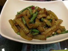 豆角烧茄子-刘胖子家常菜·蹄花焖藕(中南店)