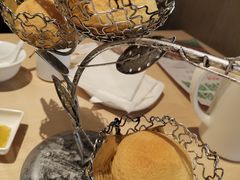 霸王酥皮叉烧包-避风塘(宝山万达店)