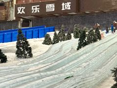 -长沙湘江冰雪世界