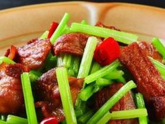 香芹小炒肉-得仁酒家(东四十一条店)