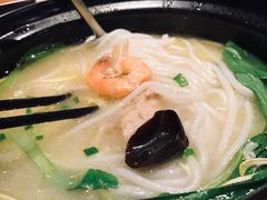 -云海肴·汽锅鸡·云南菜(天山百盛优客店)