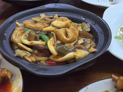 -胡子饮食店