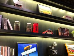 -拉亚汉堡经典餐厅(商城路店)