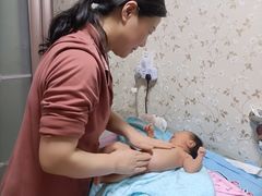 -爱月宝月嫂·育儿嫂