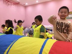 -想象乐创意早教托育中心(殷高西路店)