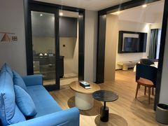 -泊雅酒店公寓(广州琶洲磨碟沙地铁站店)