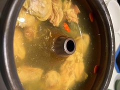 -云海肴·汽锅鸡·云南菜(天山百盛优客店)