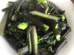 红菜苔-旅宁大酒店