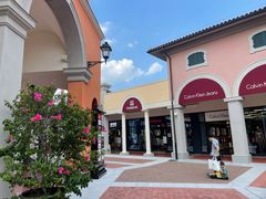 -佛罗伦萨小镇广佛名品奥特莱斯(疏港路店)