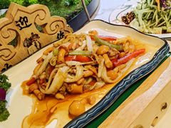 -大汗行宫园林餐厅