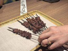 -街角等你.大连海鲜烧烤.经典铁板海鲜串(西安路店)