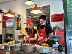 -柳州肥姨妈大骨螺蛳粉(老闵行店)