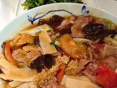 锅巴牛肉片-粤香村(清真川菜店)