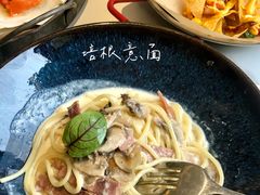 -芳草地西式融合餐厅(回龙窝店)