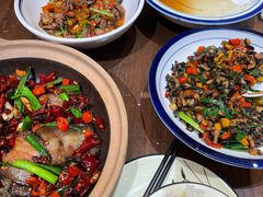 -乡里人家家常菜馆(营盘路店)