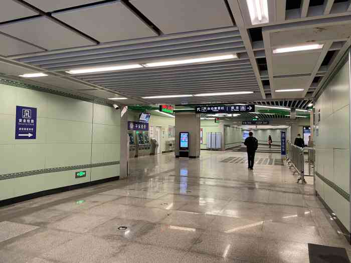 地铁3号线长乐公园站