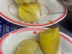 -四囍码头海鲜烧烤自助火锅(外滩南京东路悦荟广场店)