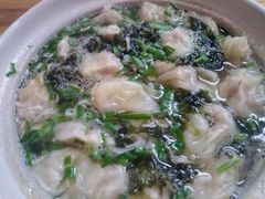-小许三鲜砂锅馄饨店(家多乐烟酒店)