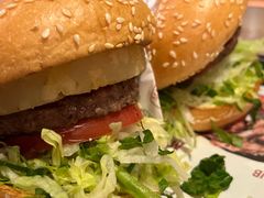 -The Habit Burger Grill 哈比特汉堡(复兴soho店)