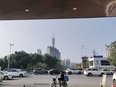 -和颐酒店(广州琶洲会展中心广州塔赤岗地铁站店)
