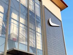 -NIKE上海青浦优选体验店