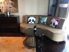 -成都保利公园皇冠假日酒店(熊猫基地店)
