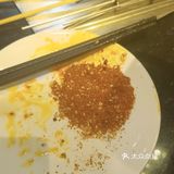 朋友们来三亚必须要来他们家吃烧烤，必吃的一家店