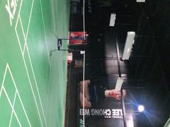 -尤尼克斯羽毛球主题馆